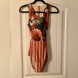 Albion Fit Swim Blakely One Piece Bathing Suit Medium New W/O Tags